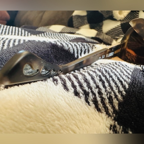 Woman’s Costa Polarized Sunglasses.